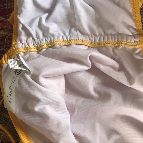 NWOT One Piece Cupshe Bathing Suit - Size M - Picture 4 of 10